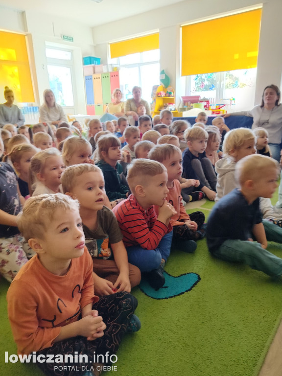 Teatrzyk w przedszkolu Jaś i Małgosia