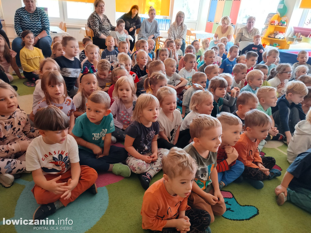 Teatrzyk w przedszkolu Jaś i Małgosia