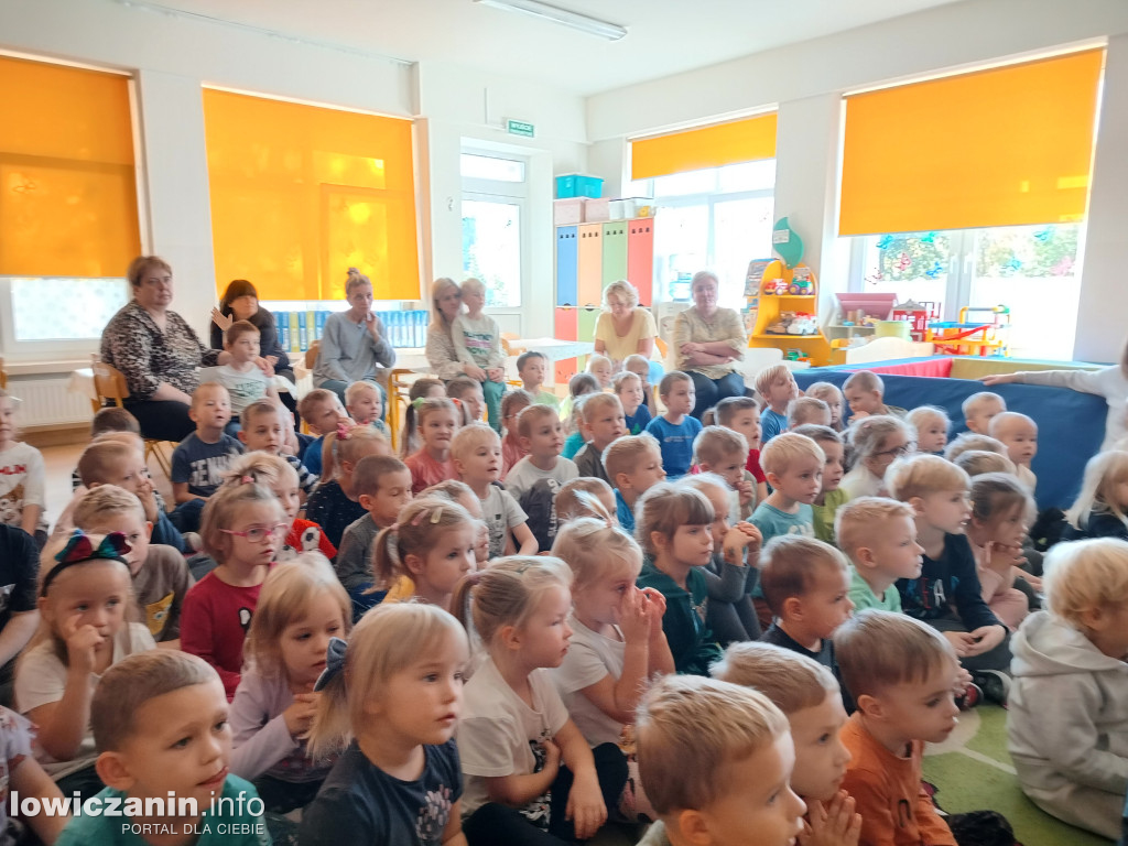 Teatrzyk w przedszkolu Jaś i Małgosia