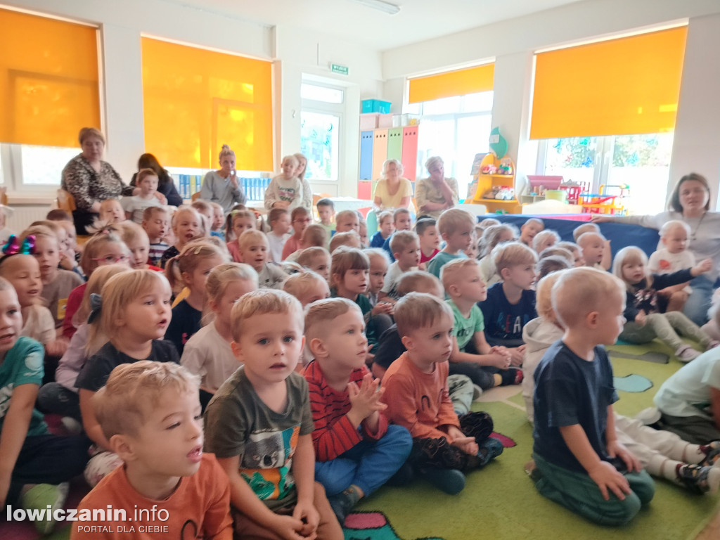 Teatrzyk w przedszkolu Jaś i Małgosia