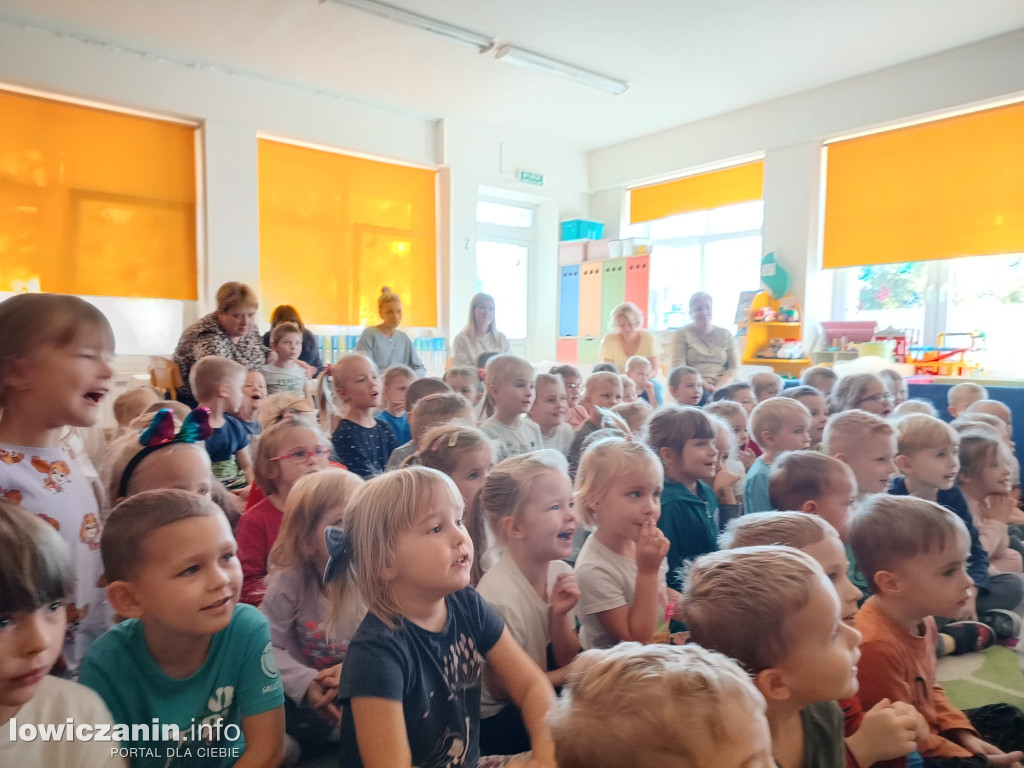 Teatrzyk w przedszkolu Jaś i Małgosia