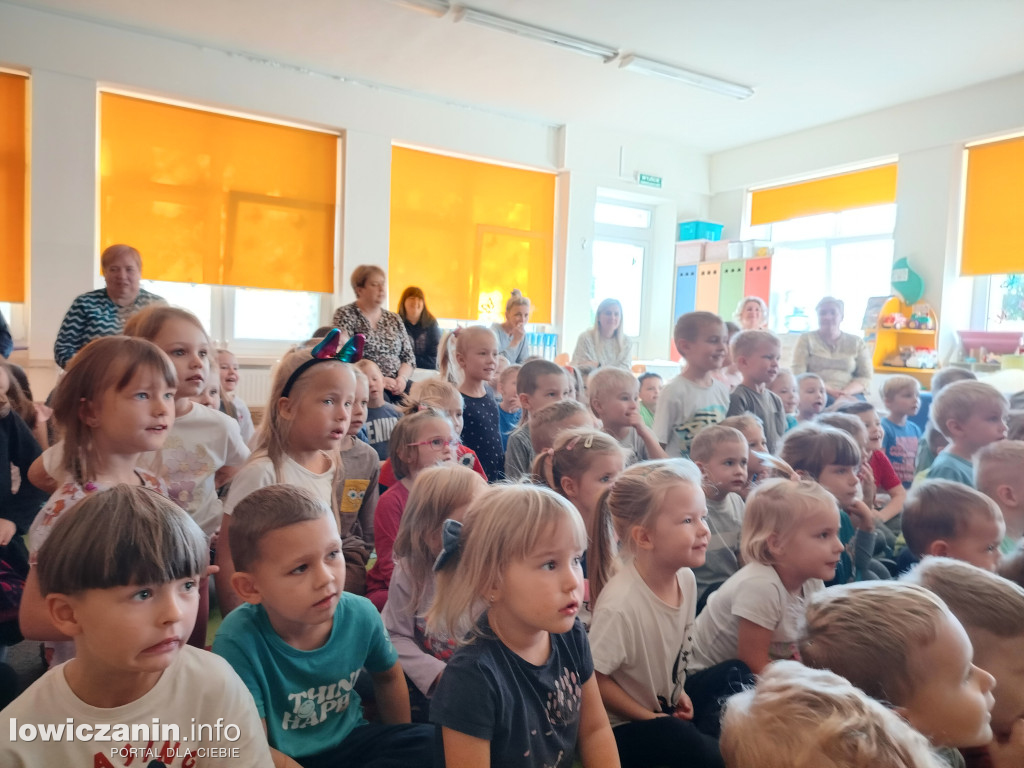 Teatrzyk w przedszkolu Jaś i Małgosia