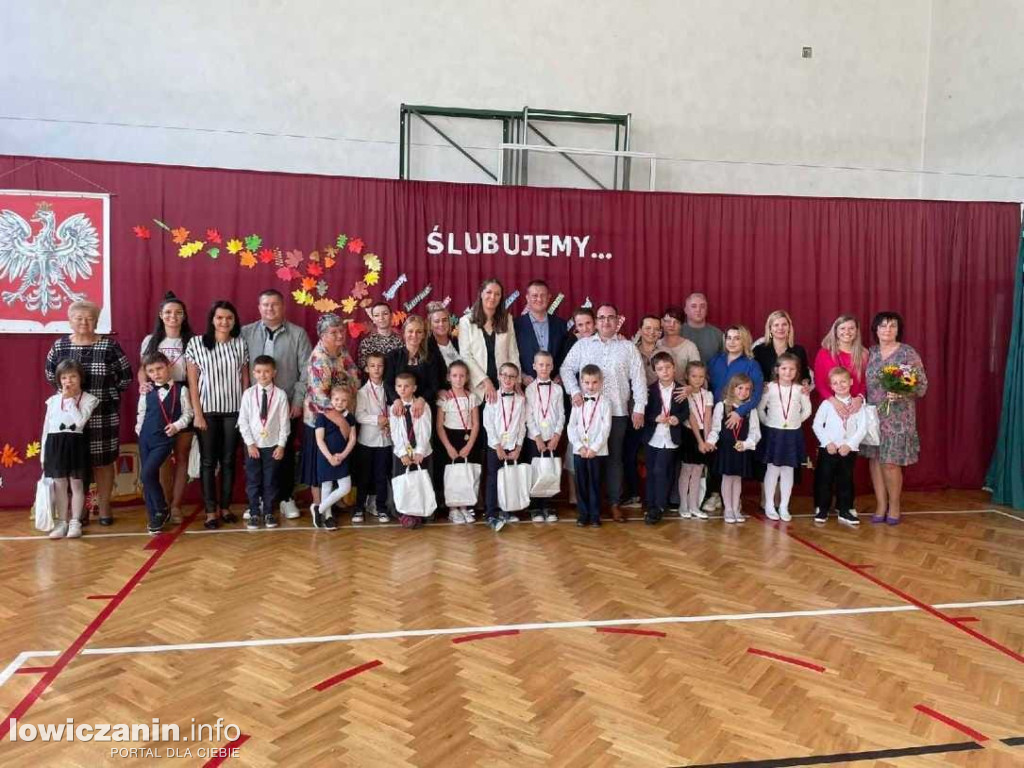 Pasowanie pierwszoklasistów SP w Bełchowie