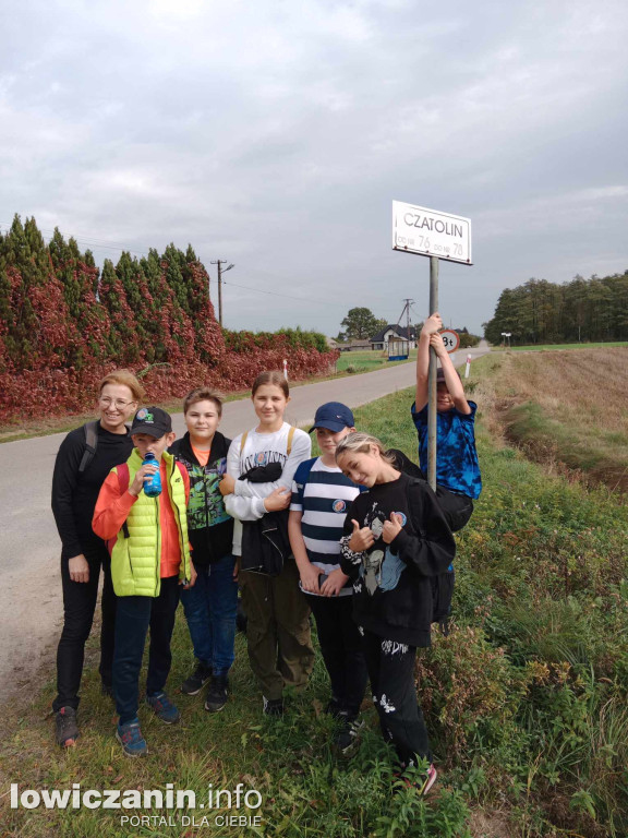 Uczniowie SP w Mastkach na pieszym rajdzie