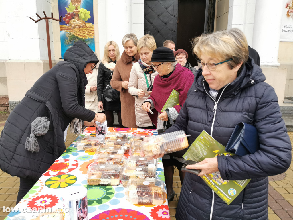 Domaniewice. Kiermasz ciast dla Zosi