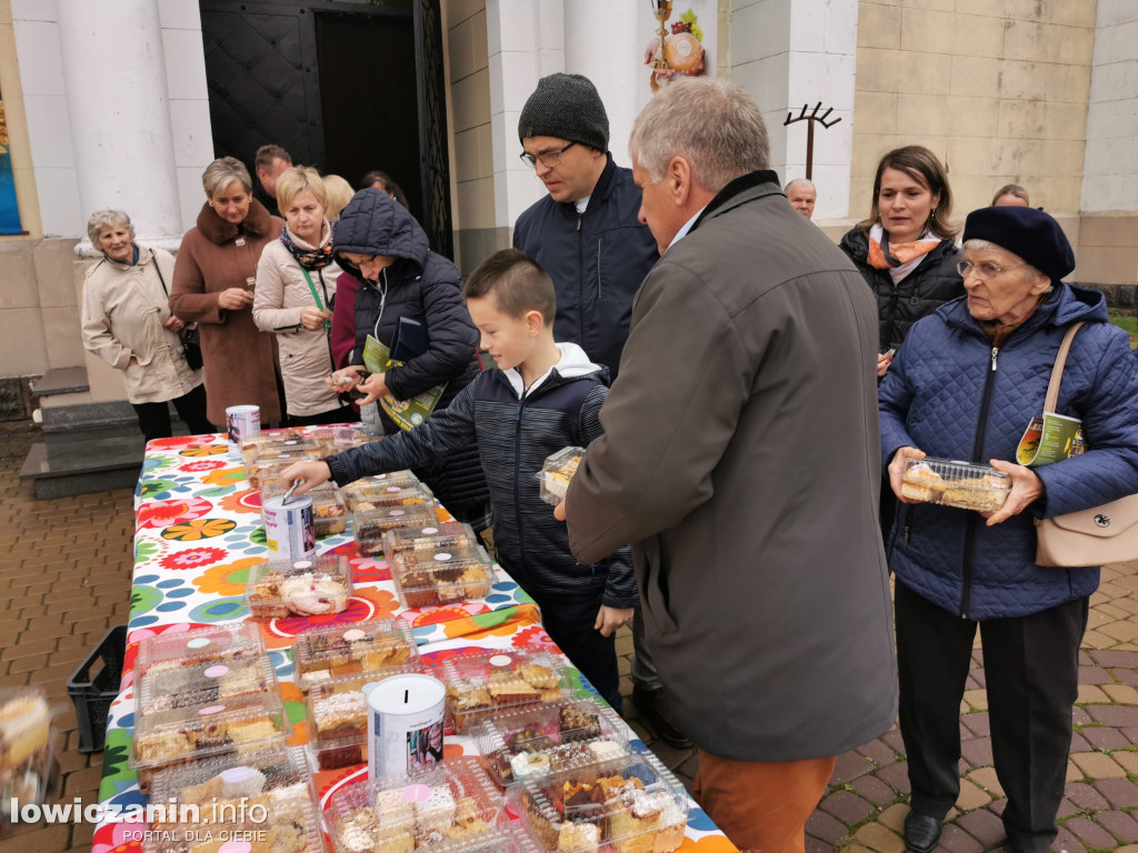 Domaniewice. Kiermasz ciast dla Zosi