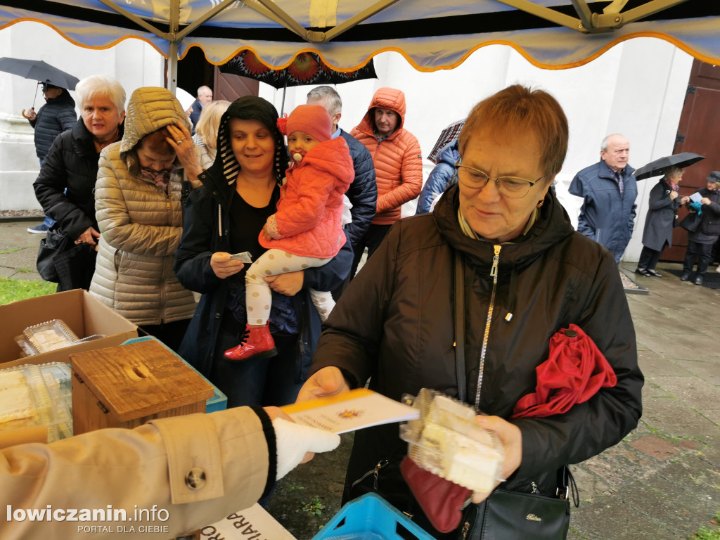 Papieskie kremówki pod kościołem pijarskim