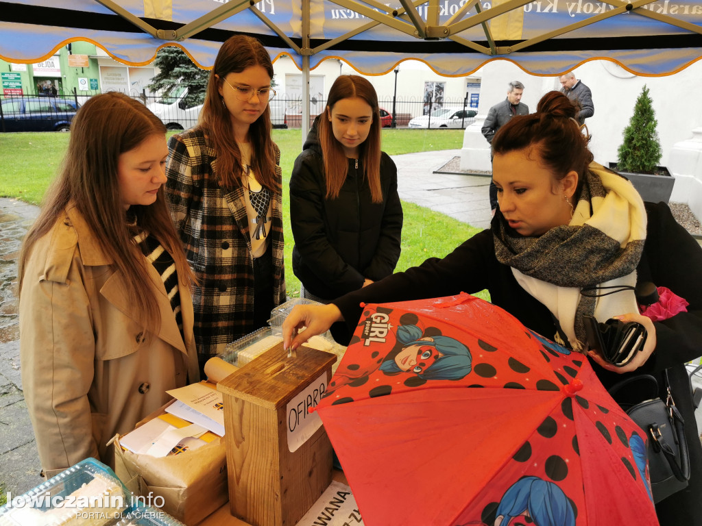 Papieskie kremówki pod kościołem pijarskim