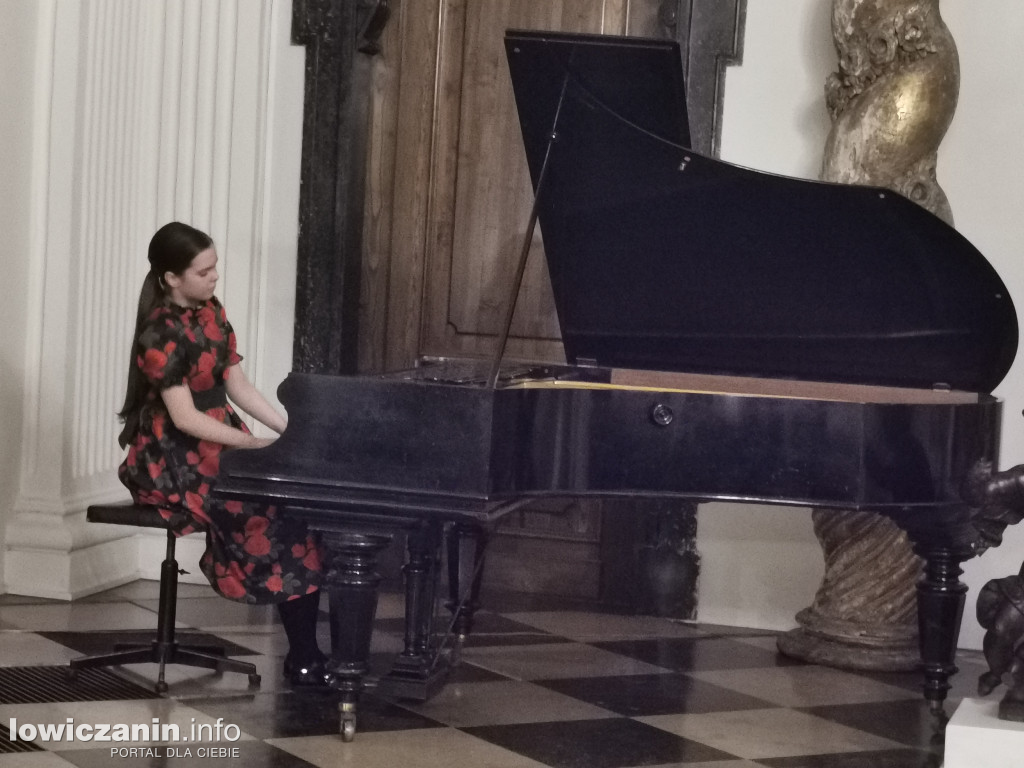 Uzdolnieni pianiści wystąpili w Łowiczu