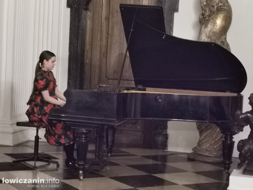 Uzdolnieni pianiści wystąpili w Łowiczu