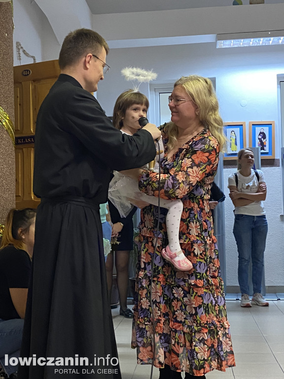 Bal Wszystkich Świętych w Szkole Pijarskiej  - pełen tańców, zabaw i pięknych strojów