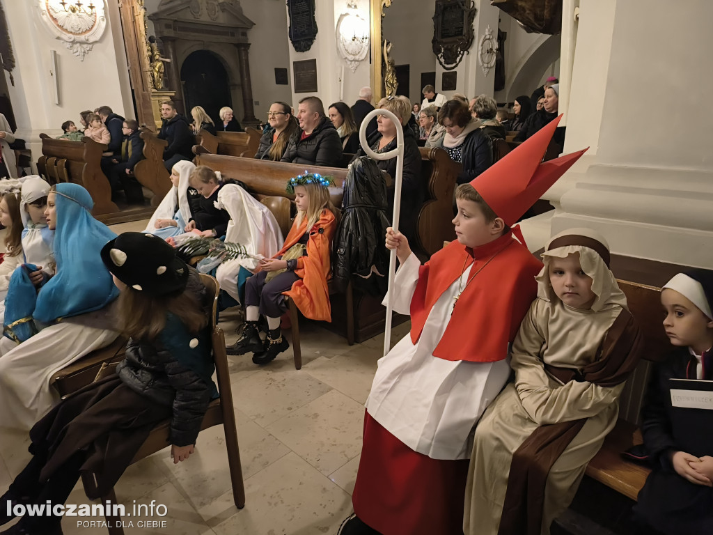 Noc Świętych w łowickiej katedrze 31.10.2023