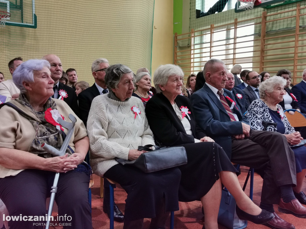 Uroczystości patriotyczne w Popowie Głowieńskim