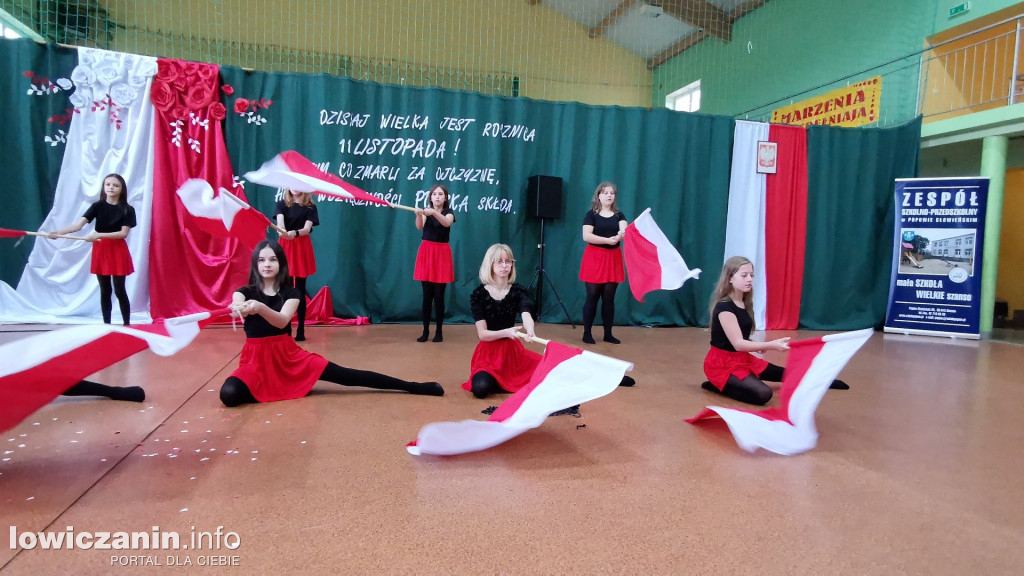 Uroczystości patriotyczne w Popowie Głowieńskim