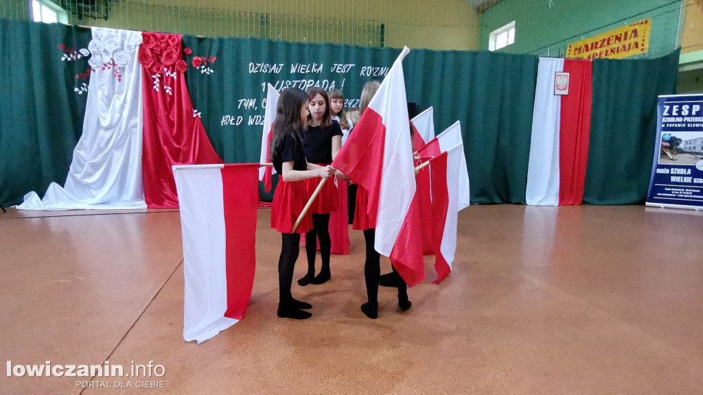 Uroczystości patriotyczne w Popowie Głowieńskim