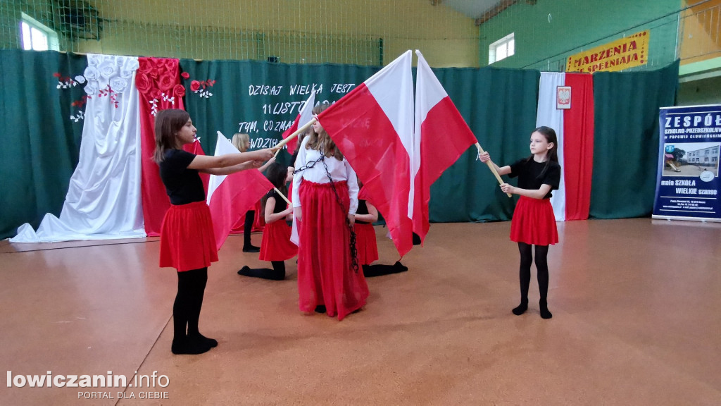 Uroczystości patriotyczne w Popowie Głowieńskim