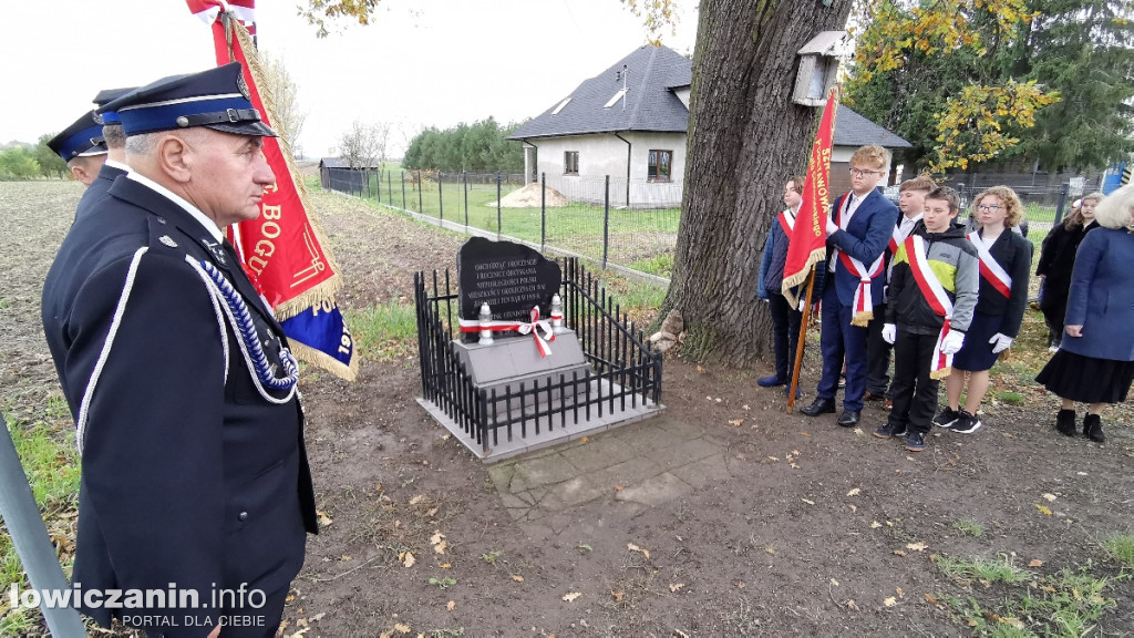 Uroczystości patriotyczne w Popowie Głowieńskim
