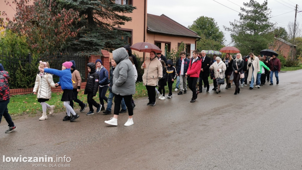 Uroczystości patriotyczne w Popowie Głowieńskim