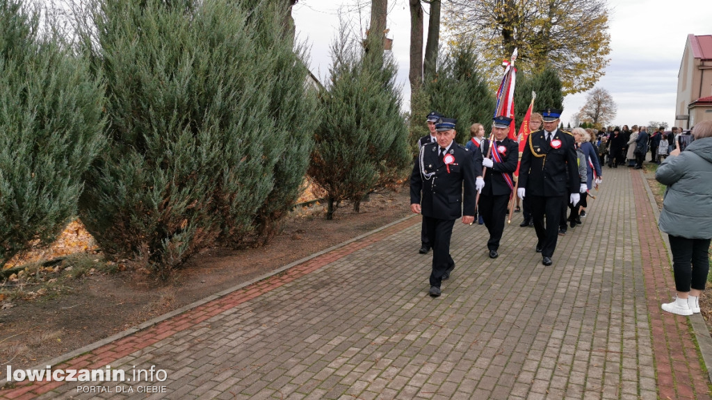Uroczystości patriotyczne w Popowie Głowieńskim