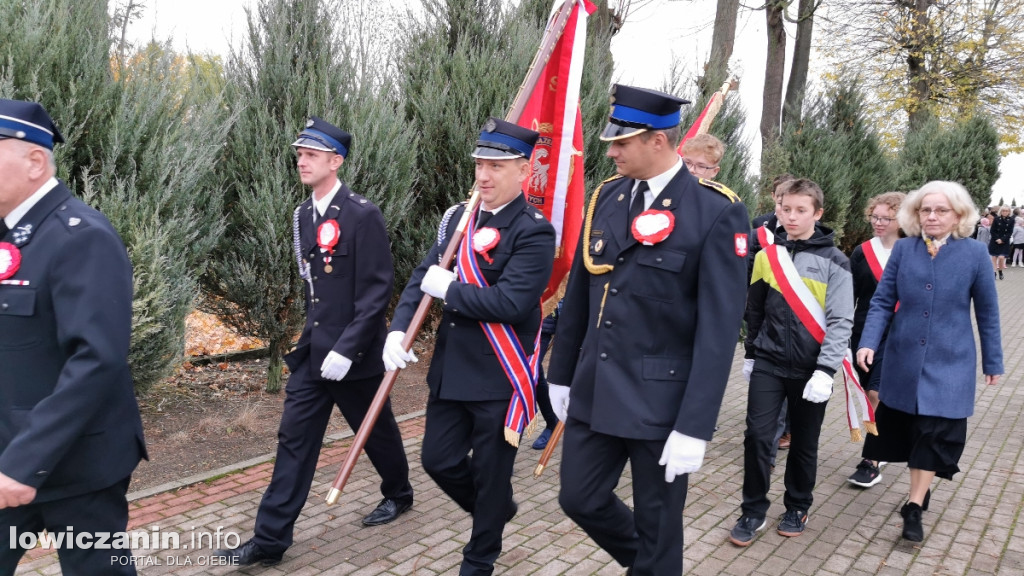 Uroczystości patriotyczne w Popowie Głowieńskim