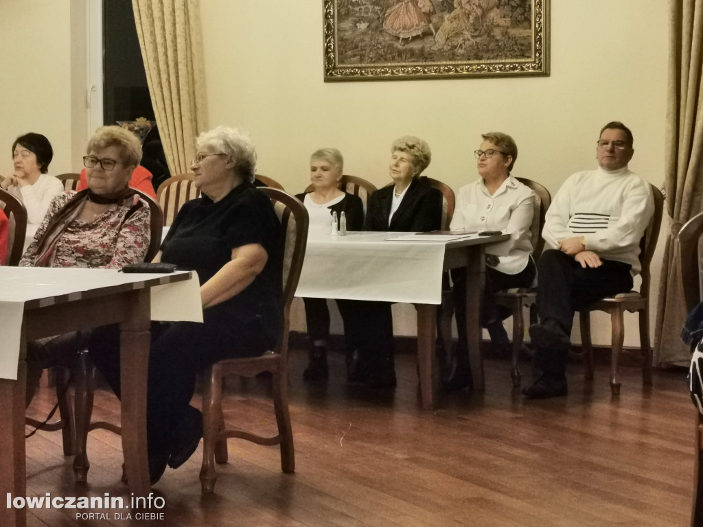 Wieczór zaduszkowy w Polskim Stowarzyszeniu „Rodak”