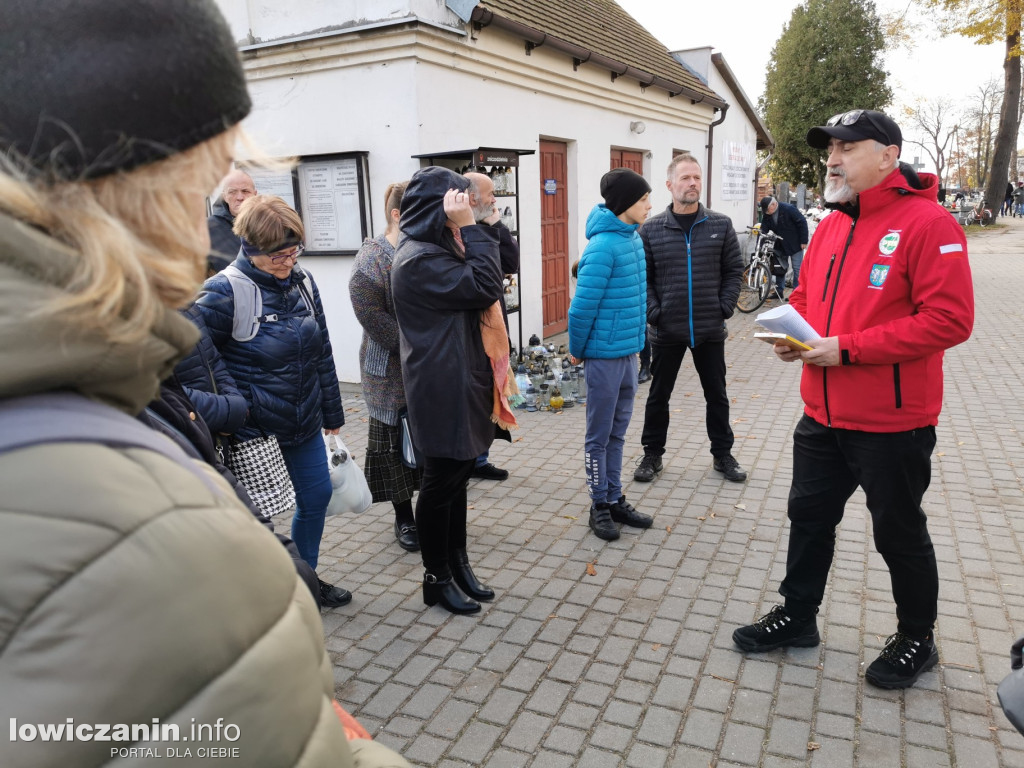 Spacer ze Zdzisławem Kryściakiem po cmemtzru katedralnym