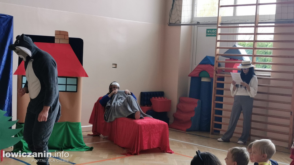 Czerwony Kapturek w SP w Zielkowicach
