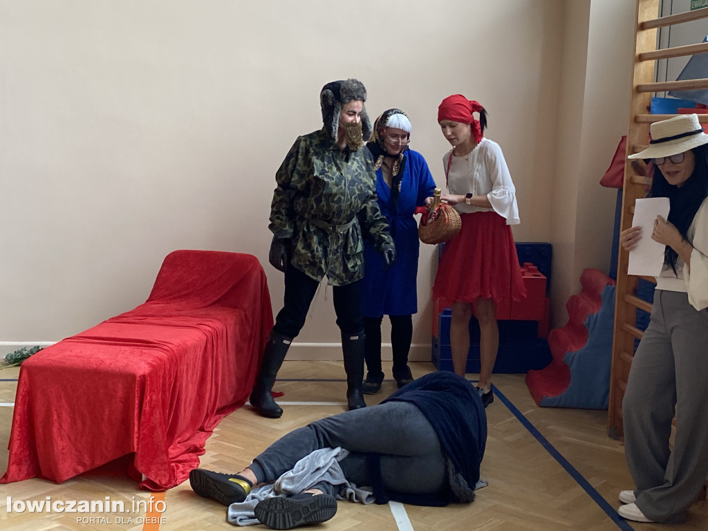 Czerwony Kapturek w SP w Zielkowicach