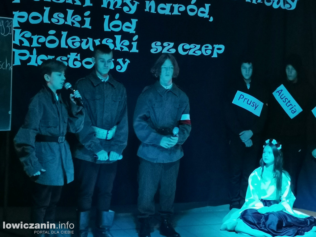 Narodowe Święto Niepodległości w SP w Łaguszewie