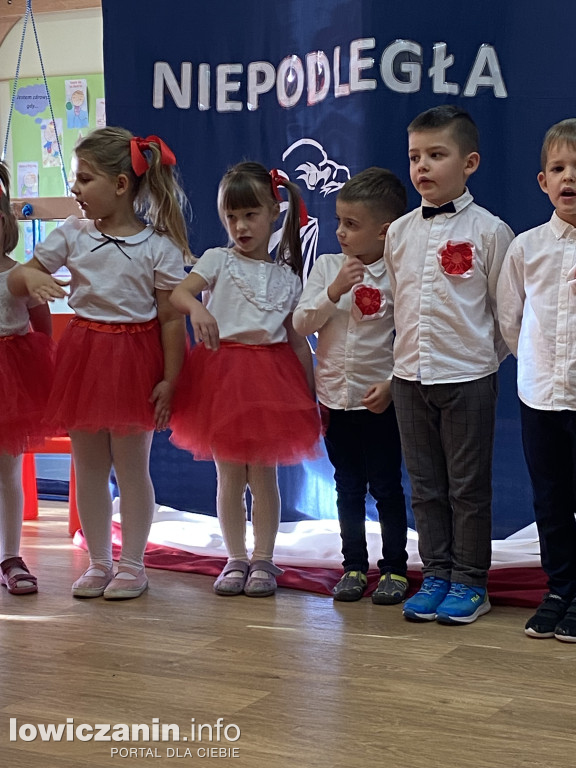 Dzień Niepodległości w Przedszkolu nr 5 w Łowiczu
