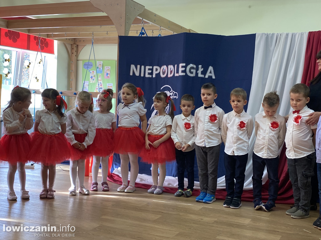 Dzień Niepodległości w Przedszkolu nr 5 w Łowiczu
