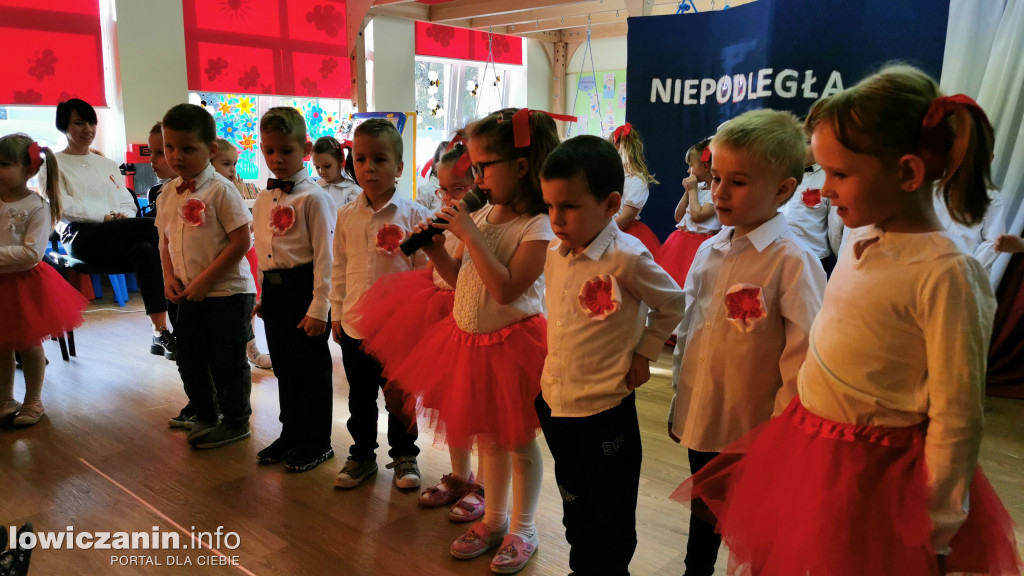 Dzień Niepodległości w Przedszkolu nr 5 w Łowiczu