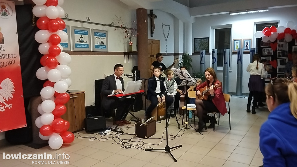 Wieczór pieśni patriotycznych w szkole pijarskiej