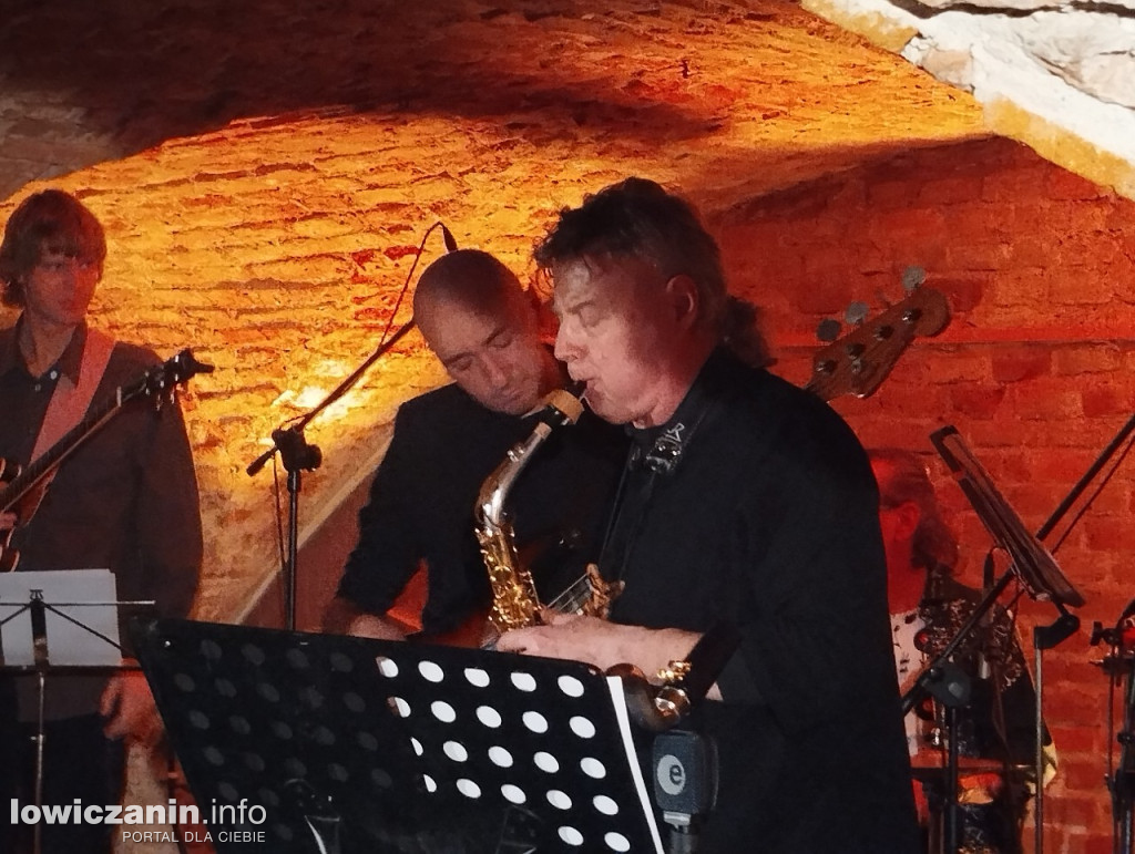 Koncert poświęcony M. Davisowi w łowickim muzeum