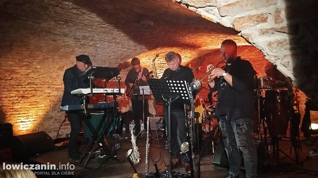 Koncert poświęcony M. Davisowi w łowickim muzeum