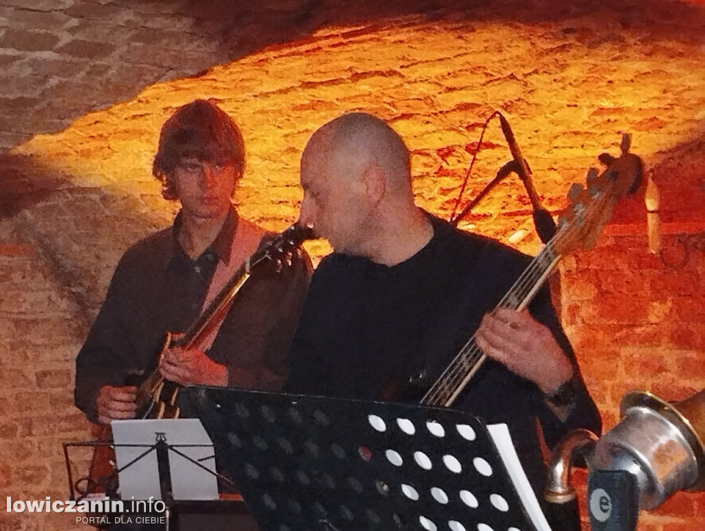 Koncert poświęcony M. Davisowi w łowickim muzeum