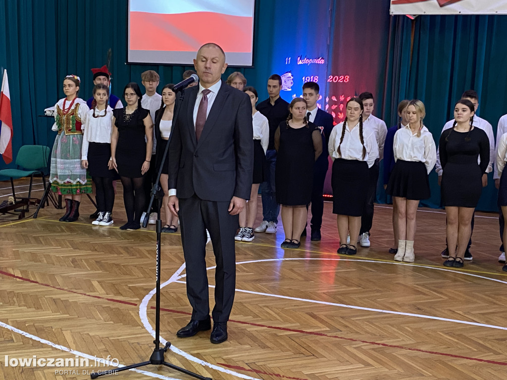 Narodowe Święto Niepodległości w szkole na Blichu