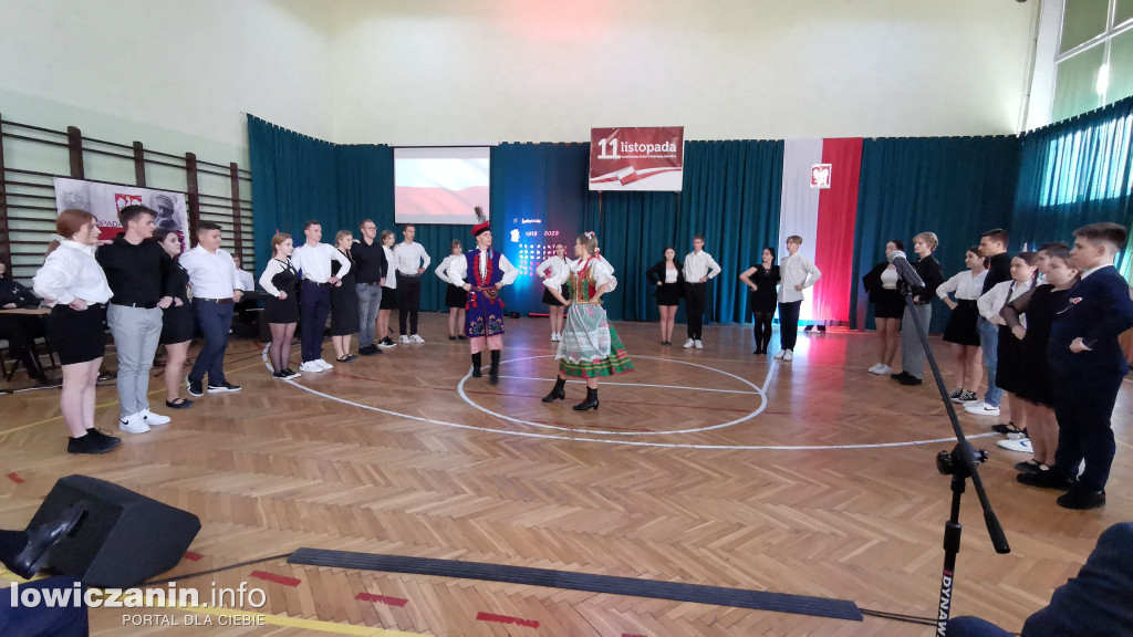 Narodowe Święto Niepodległości w szkole na Blichu