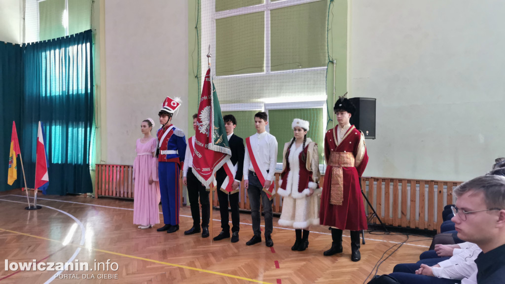 Narodowe Święto Niepodległości w szkole na Blichu