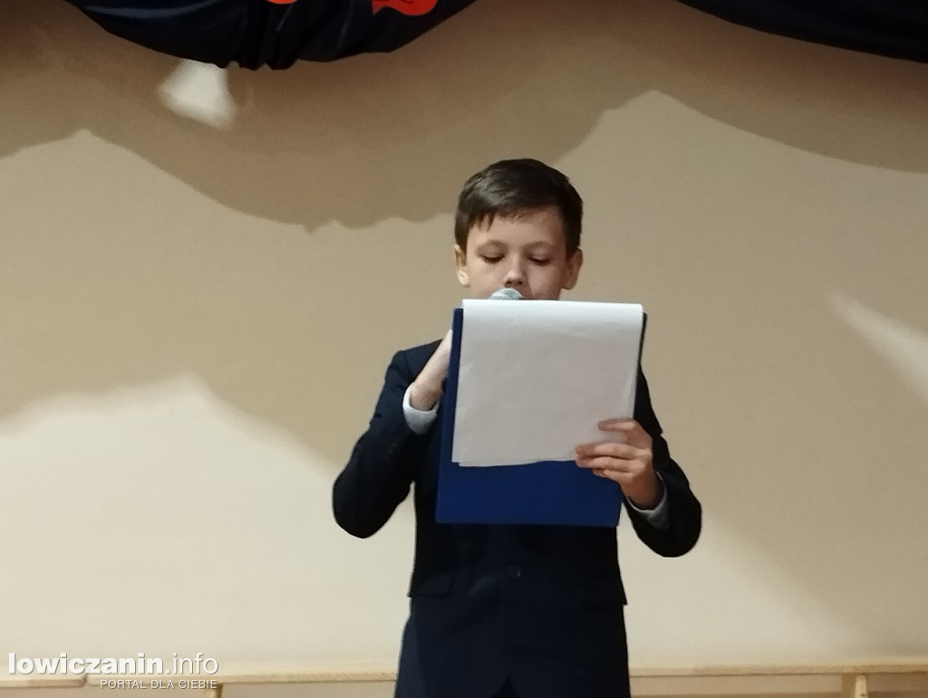 Akademia z okazji Dnia Niepodległości w SP 1