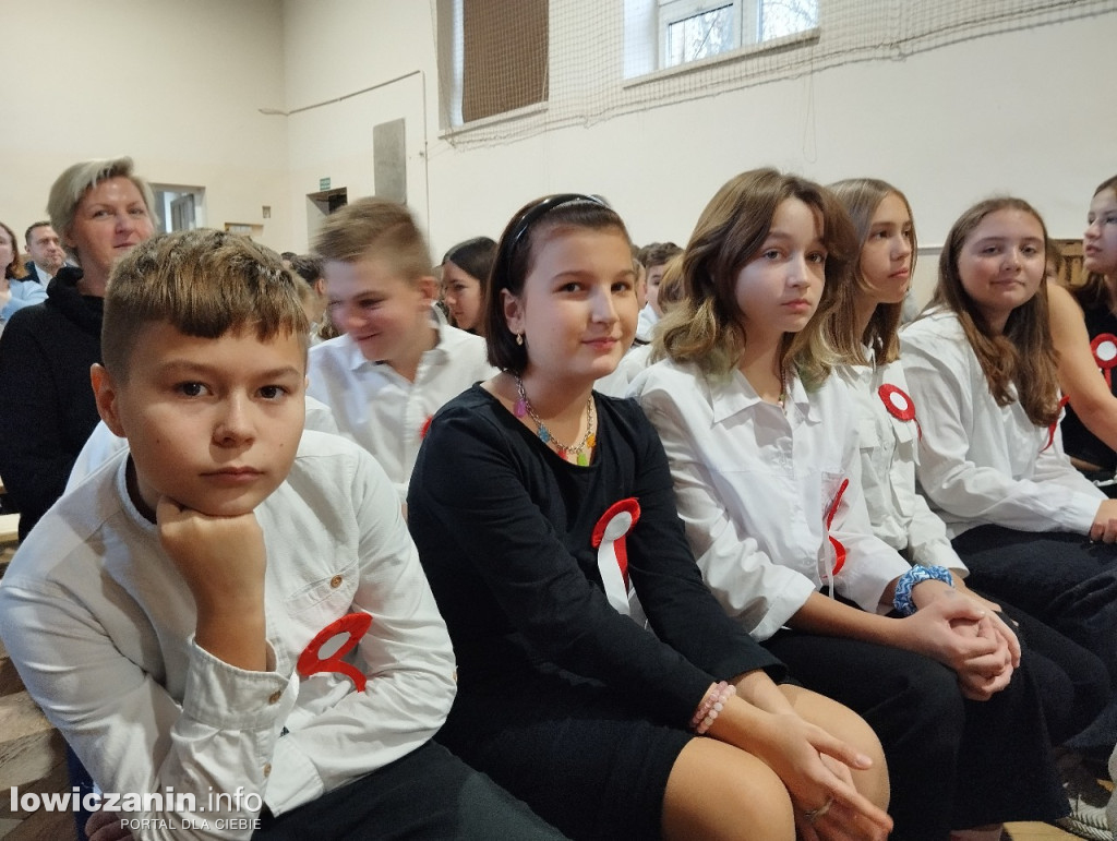 Akademia z okazji Dnia Niepodległości w SP 1