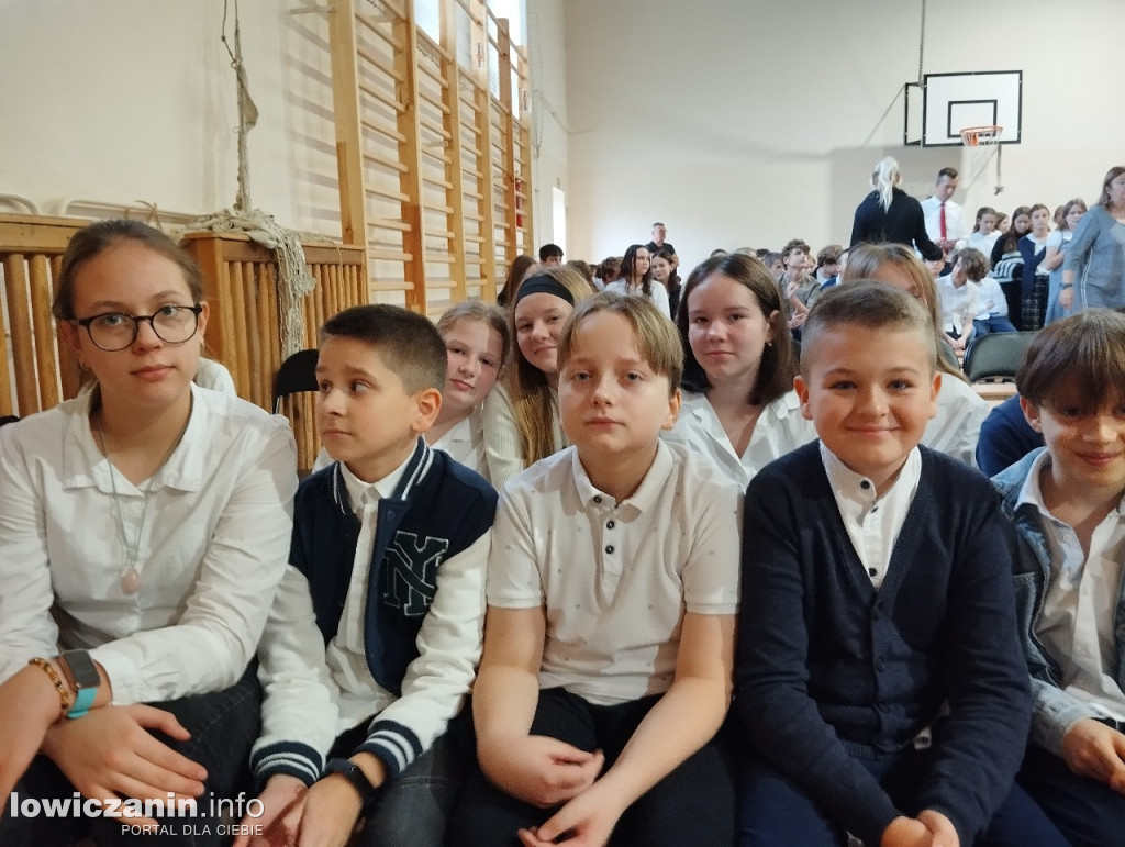 Akademia z okazji Dnia Niepodległości w SP 1