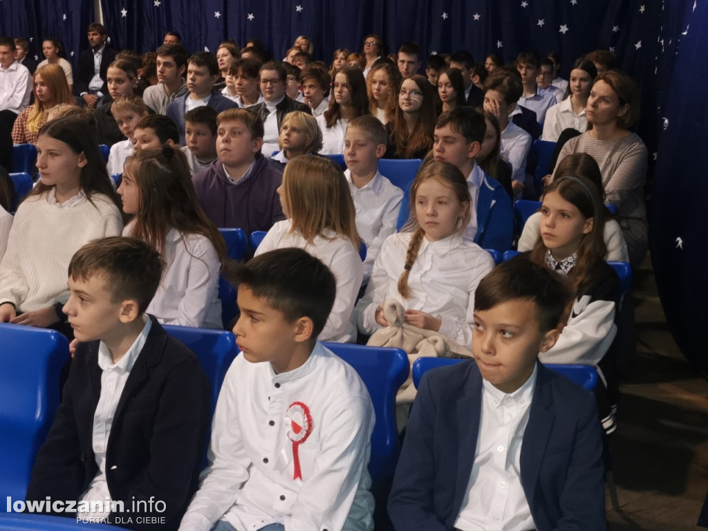 Mazurek Dąbrowskiego  i nie tylko w SP 2 w Łowiczu
