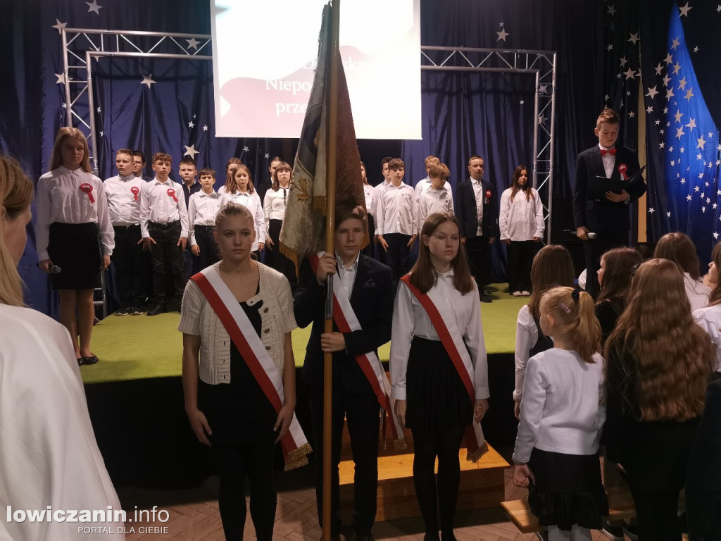 Mazurek Dąbrowskiego  i nie tylko w SP 2 w Łowiczu