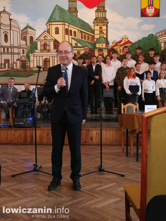 105. rocznica odzyskania przez Polskę Niepodległości i święto szkoły ZST w Łowiczu
