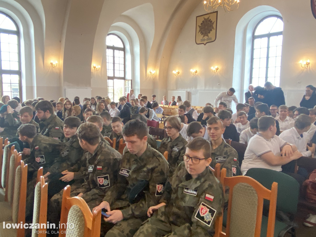 105. rocznica odzyskania przez Polskę Niepodległości i święto szkoły ZST w Łowiczu