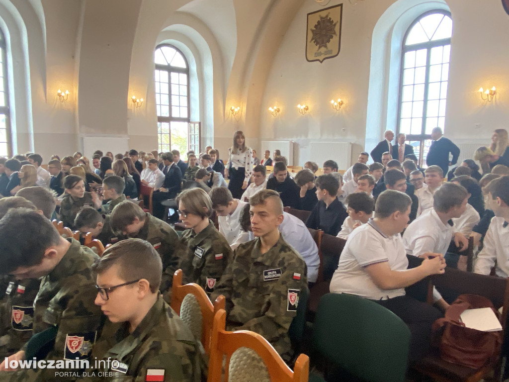 105. rocznica odzyskania przez Polskę Niepodległości i święto szkoły ZST w Łowiczu