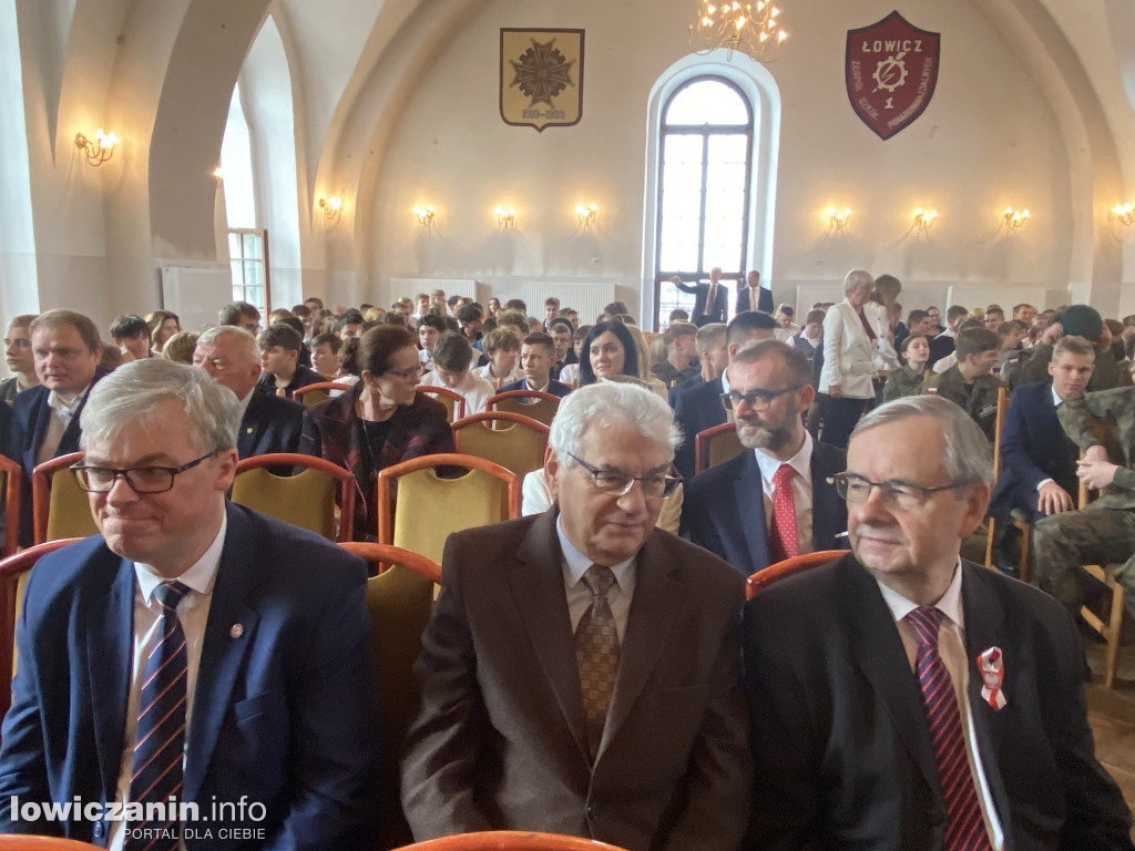 105. rocznica odzyskania przez Polskę Niepodległości i święto szkoły ZST w Łowiczu