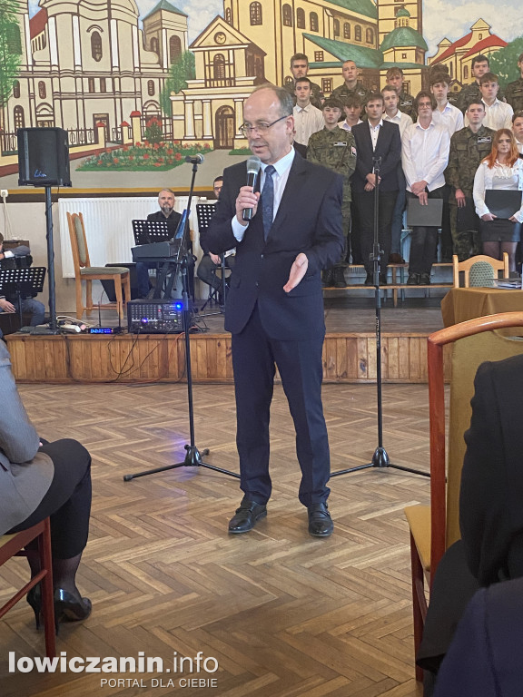105. rocznica odzyskania przez Polskę Niepodległości i święto szkoły ZST w Łowiczu