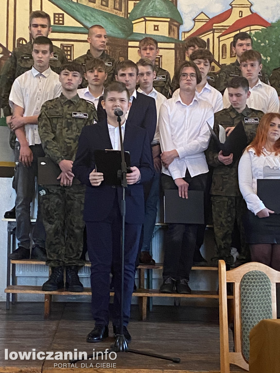 105. rocznica odzyskania przez Polskę Niepodległości i święto szkoły ZST w Łowiczu